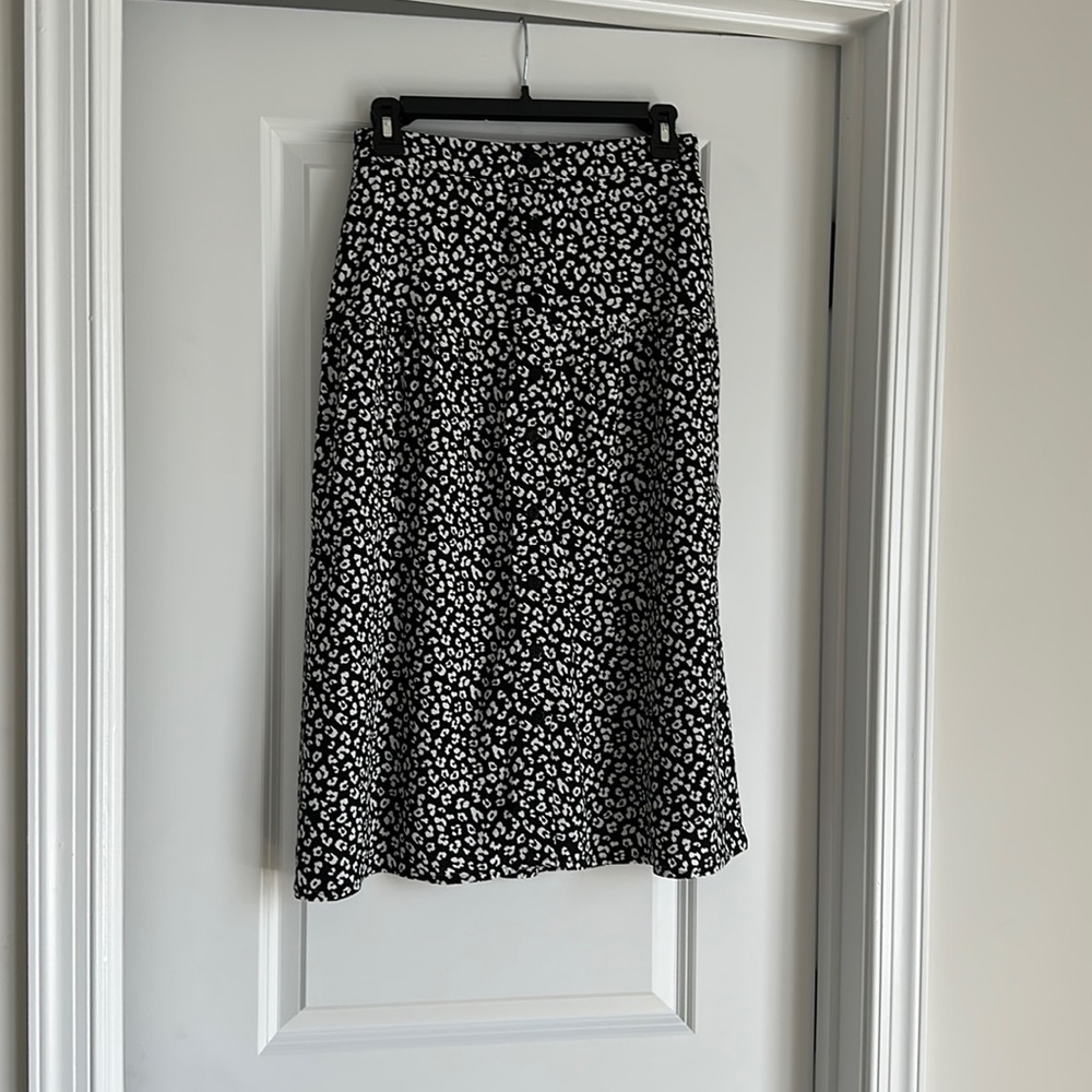 Eloise Leopard Midi Skirt